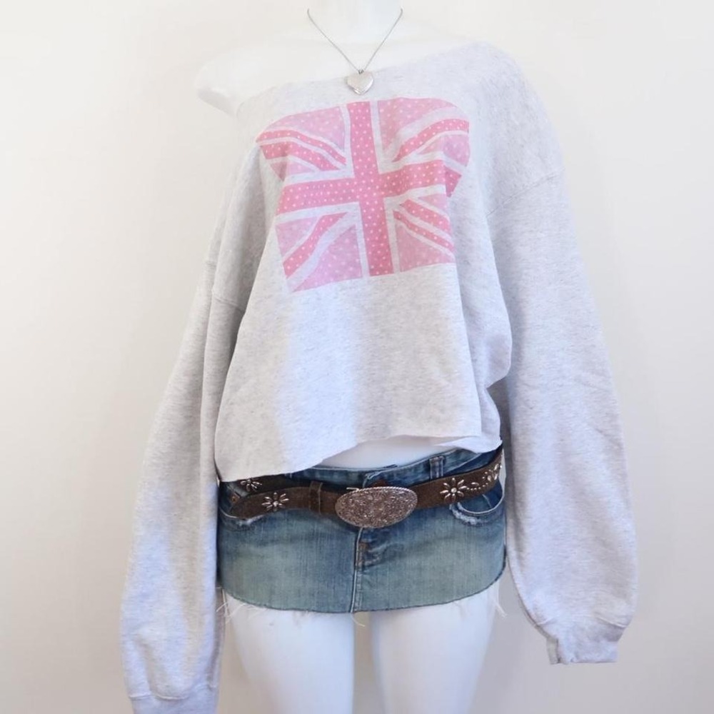 y2k union jack pink one shoulder sweatshirt grey cropped top